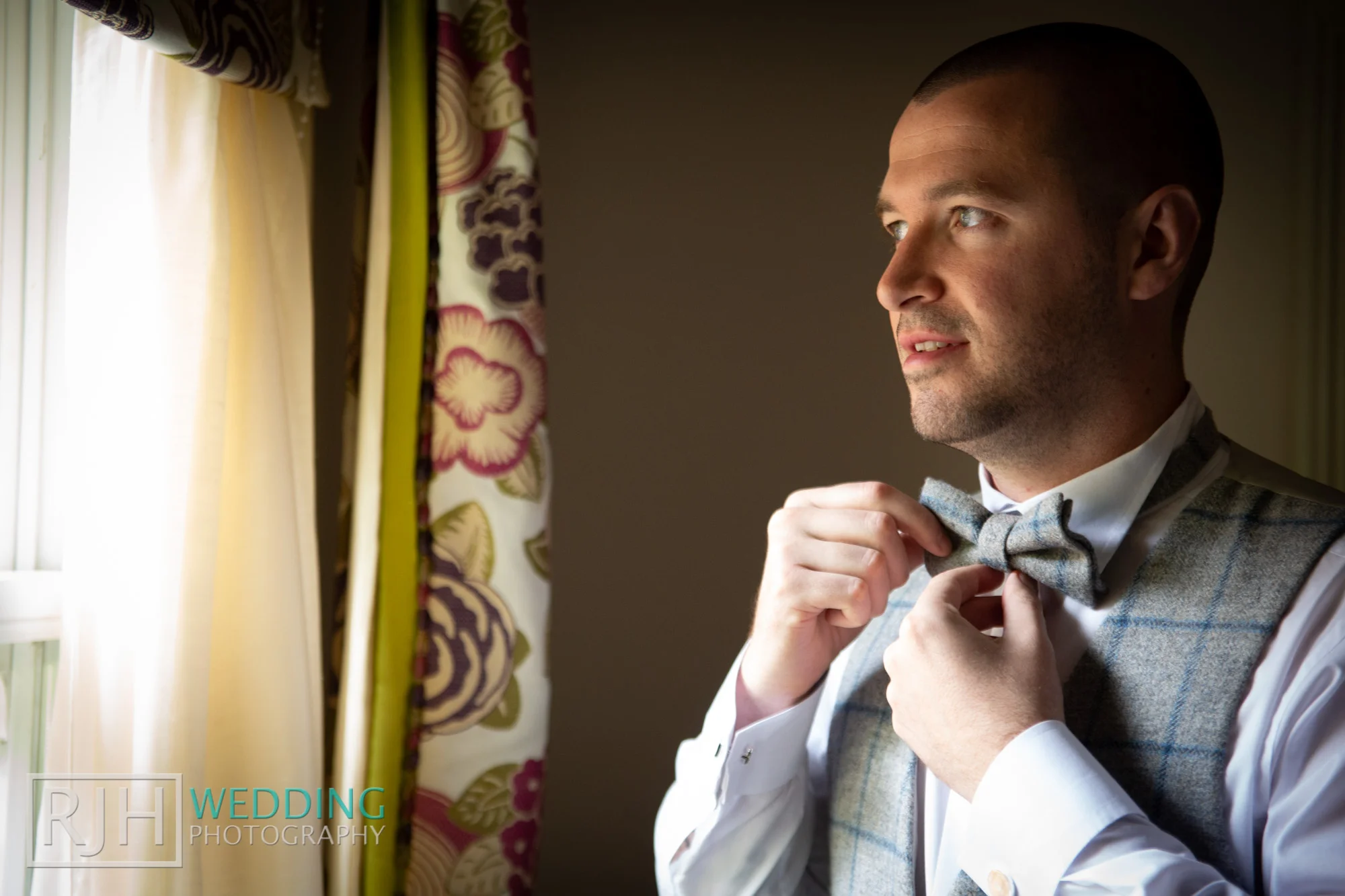 Ringwwod Hall Wedding Photography_Lacey Wedding Preview_005_RJH17981.jpg