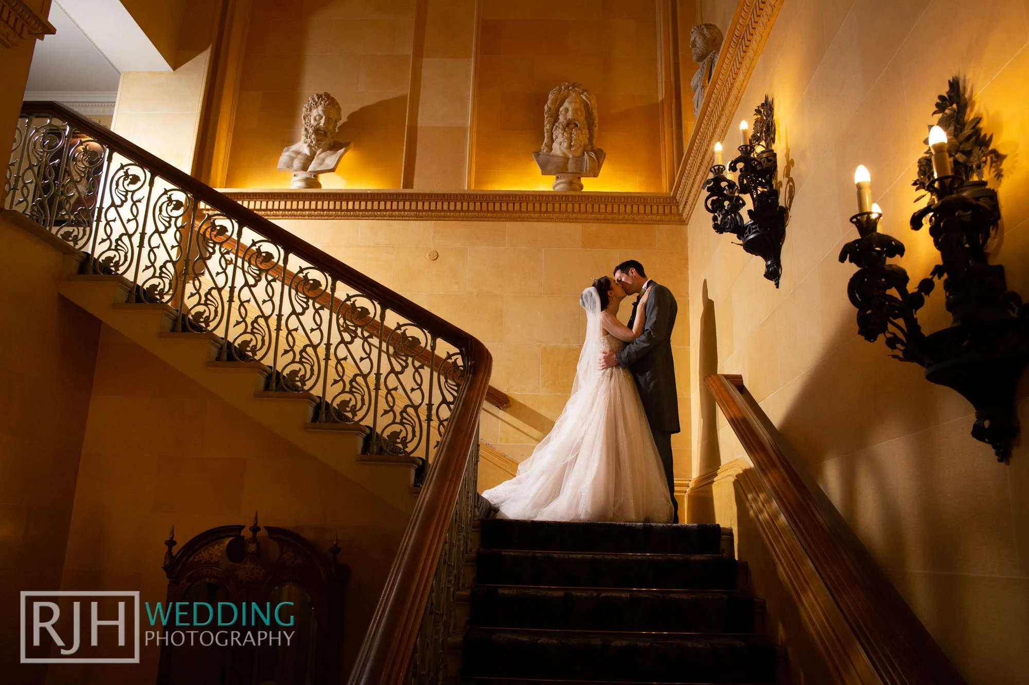 Oulton Hall Wedding Photography_Goodwill-Hall_051_IMG_6900.jpg
