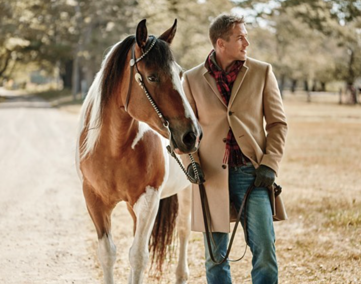 Ralph Lauren: Holiday 2021  Ralph lauren family photoshoot, Ralph lauren  campaign, Ralph lauren photoshoot