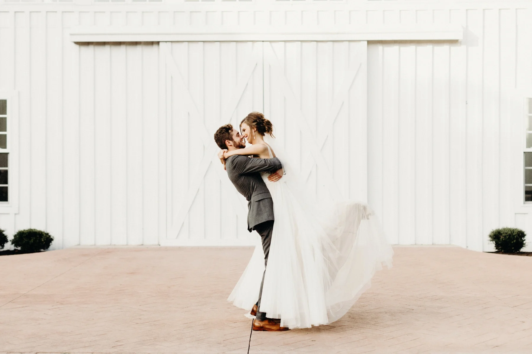 White Sparrow Wedding | Whitney and Worth