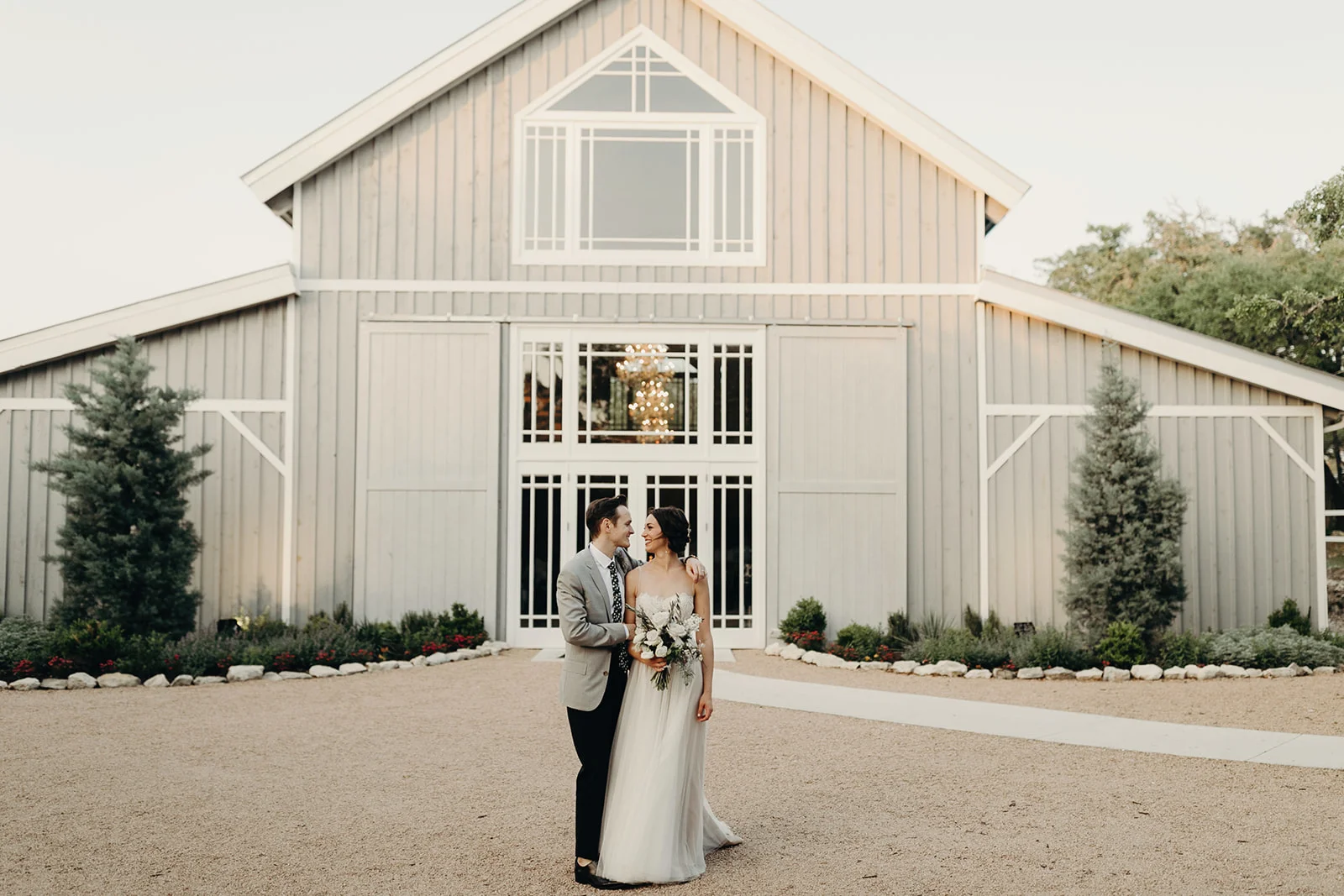 austin-wedding-lindsey-bryce-565.jpg