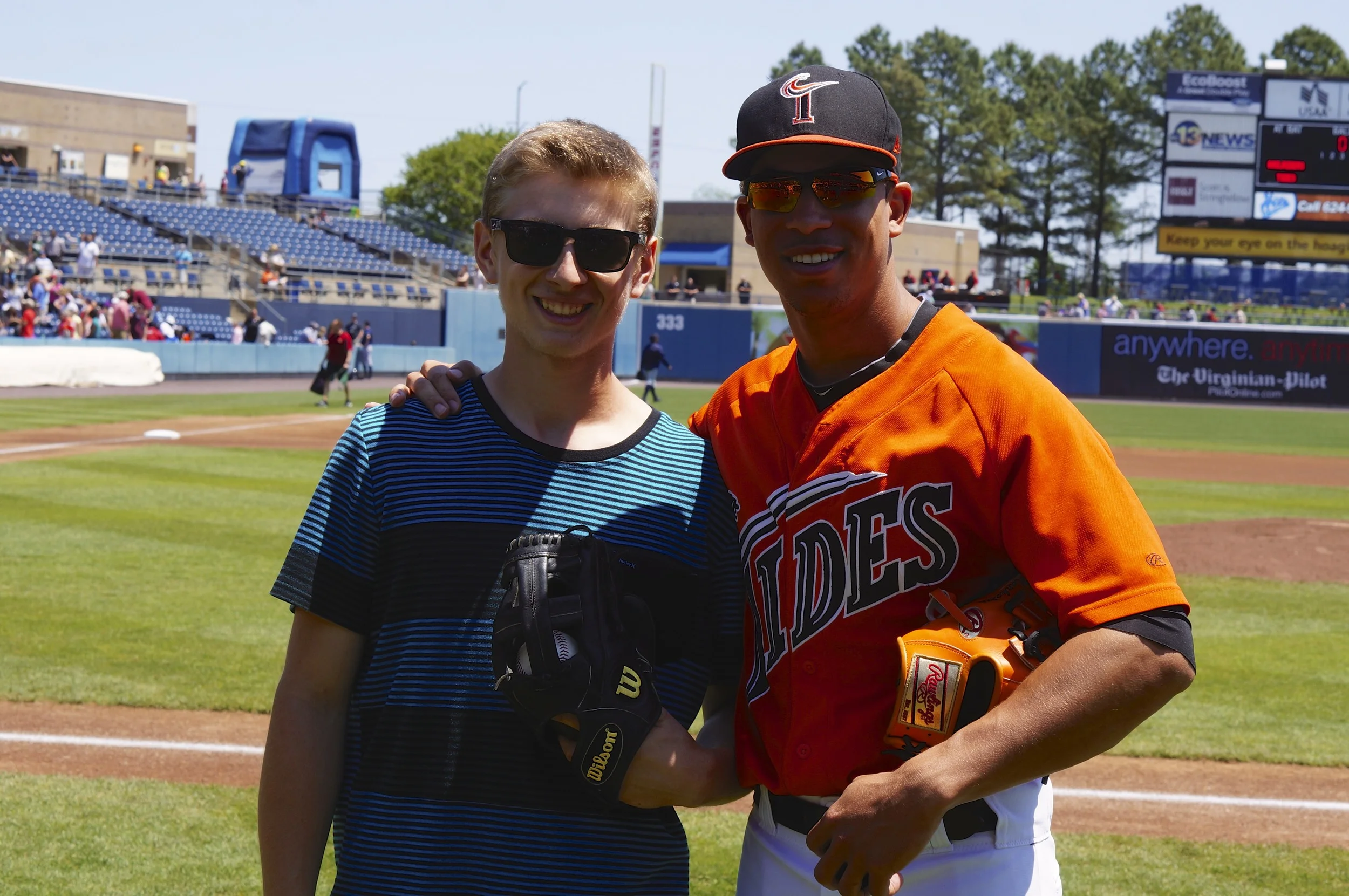 HRC at Tides Game 2014 5710.jpg