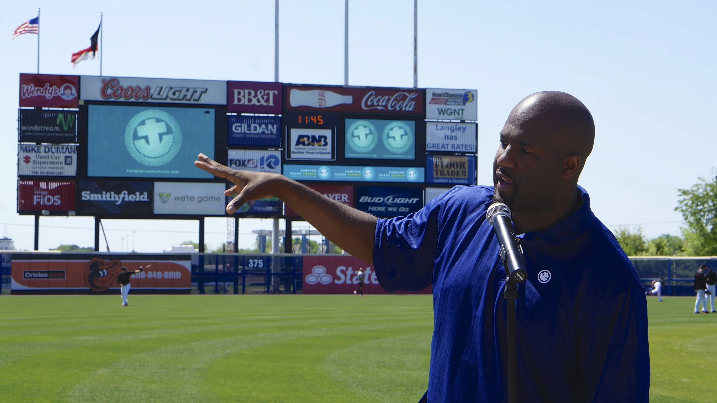 HRC at Tides Game 2014 5630.jpg