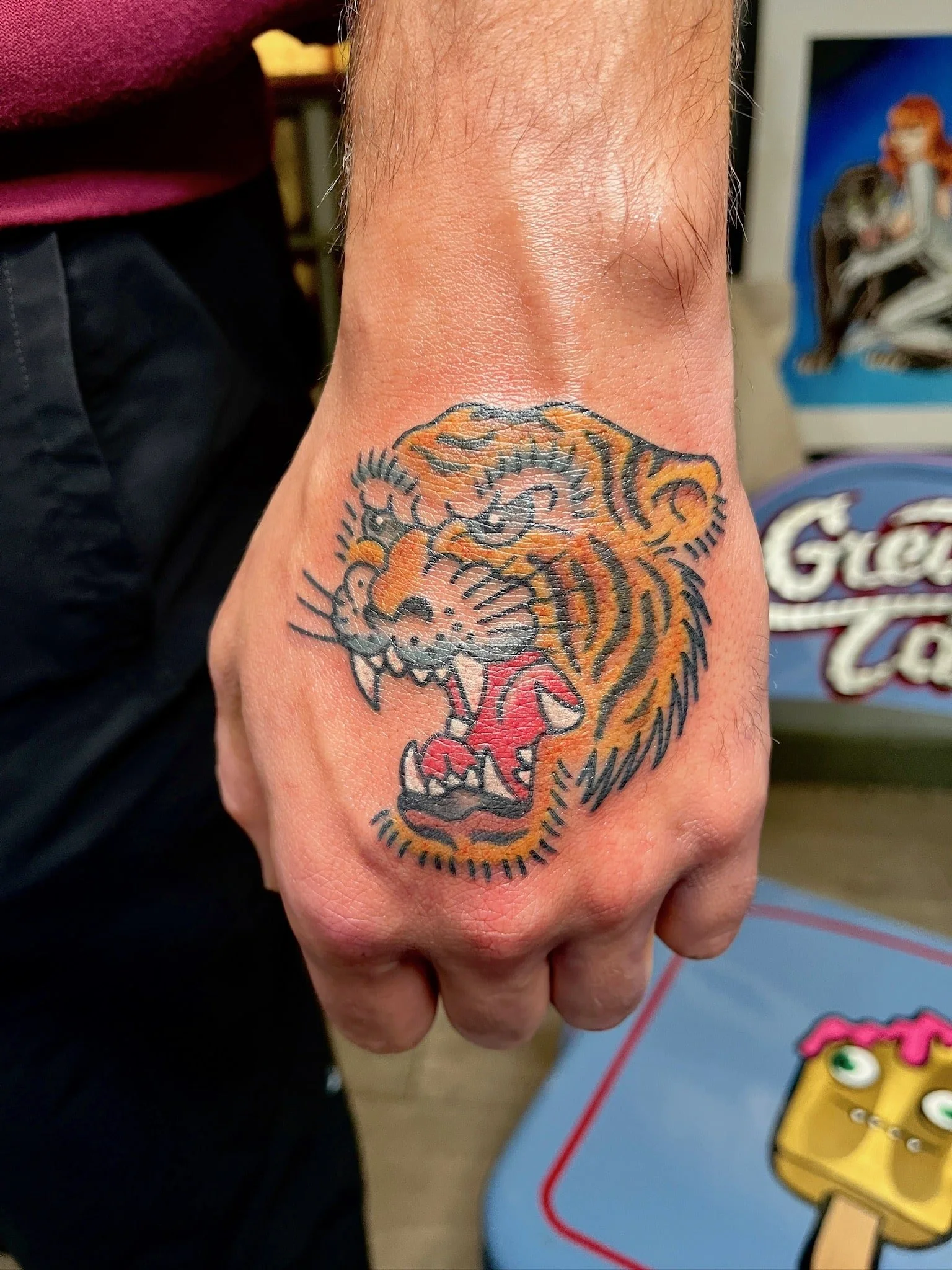 great-lakes-tattoo-chicago-traditional-tiger-head-hand-tattoo-min.JPG