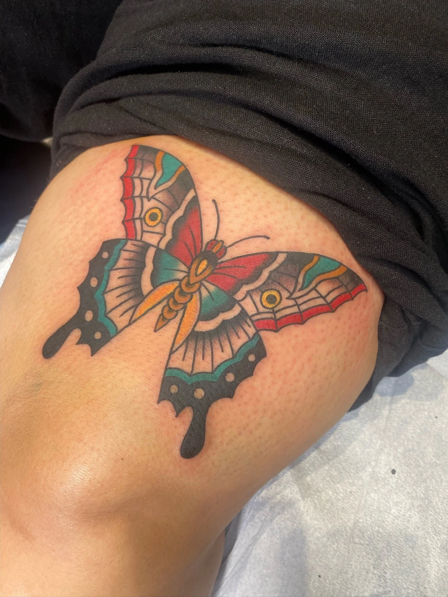 traditional-color-moth-butterfly-wings-tattoo.jpeg