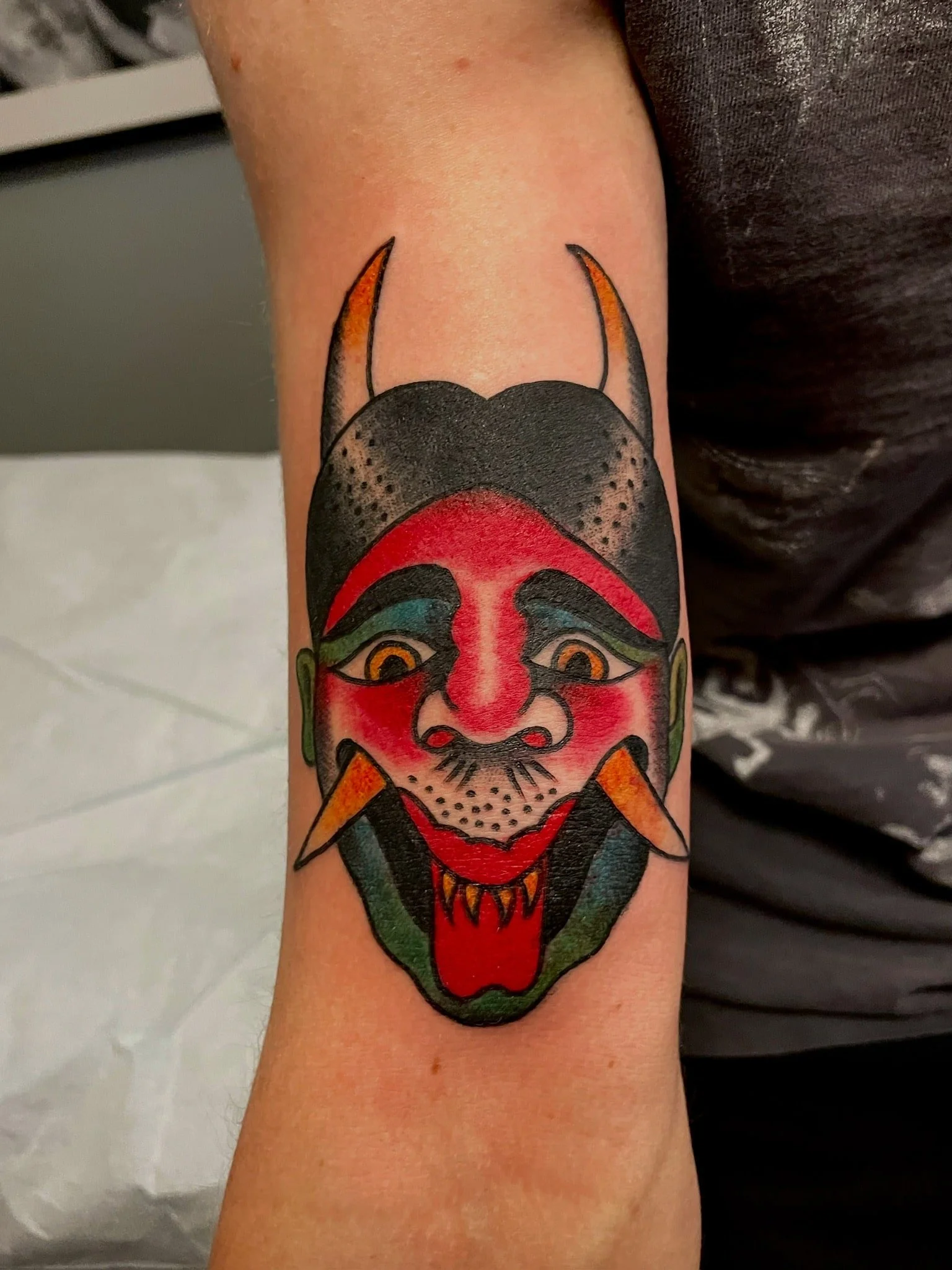 traditional-oni-mask-color-chicago-great-lakes-tattoo-min.jpg