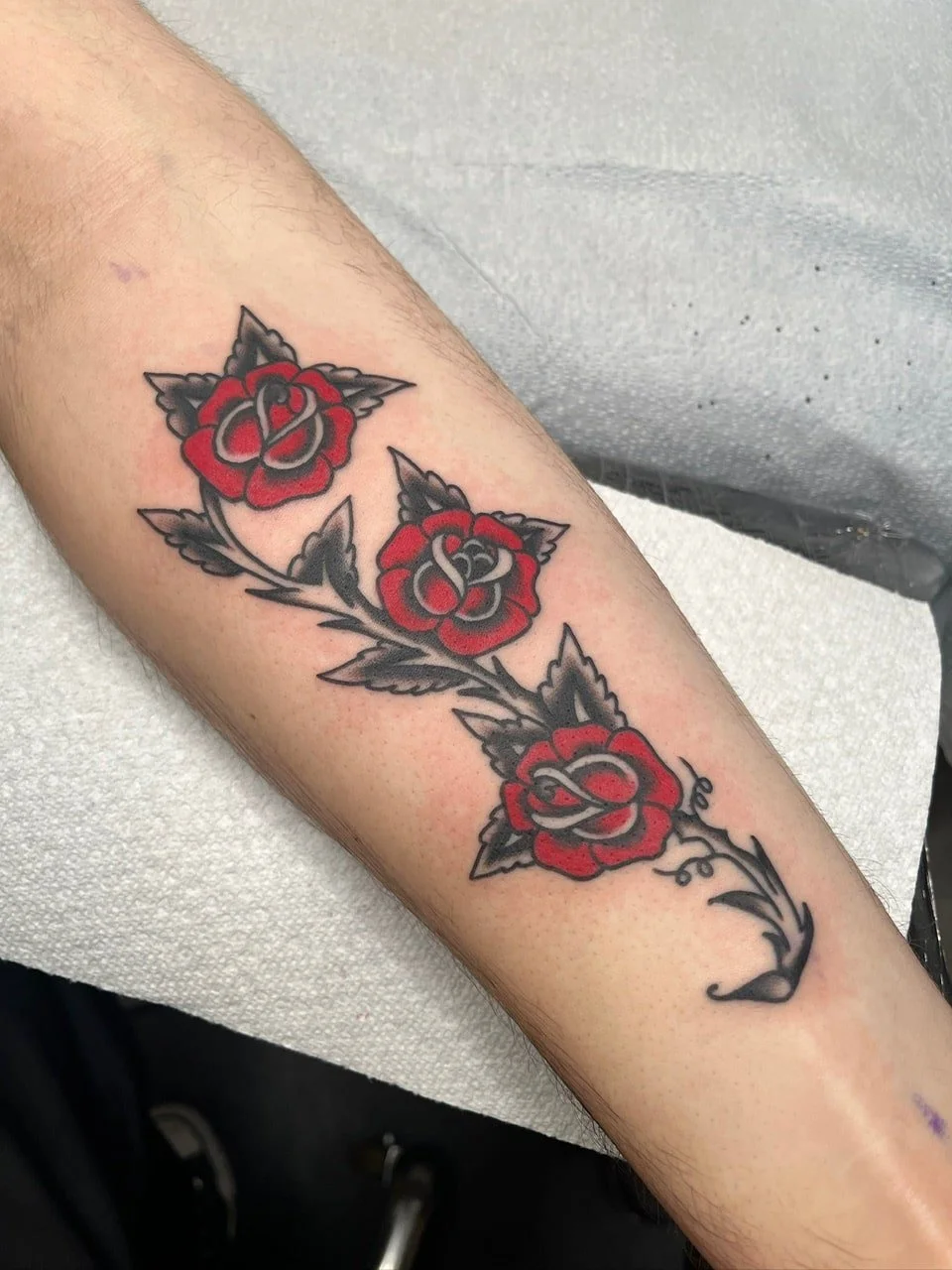 three-rose-branch-traditional-tattoo-great-lakes-tattoo-chicago.JPG