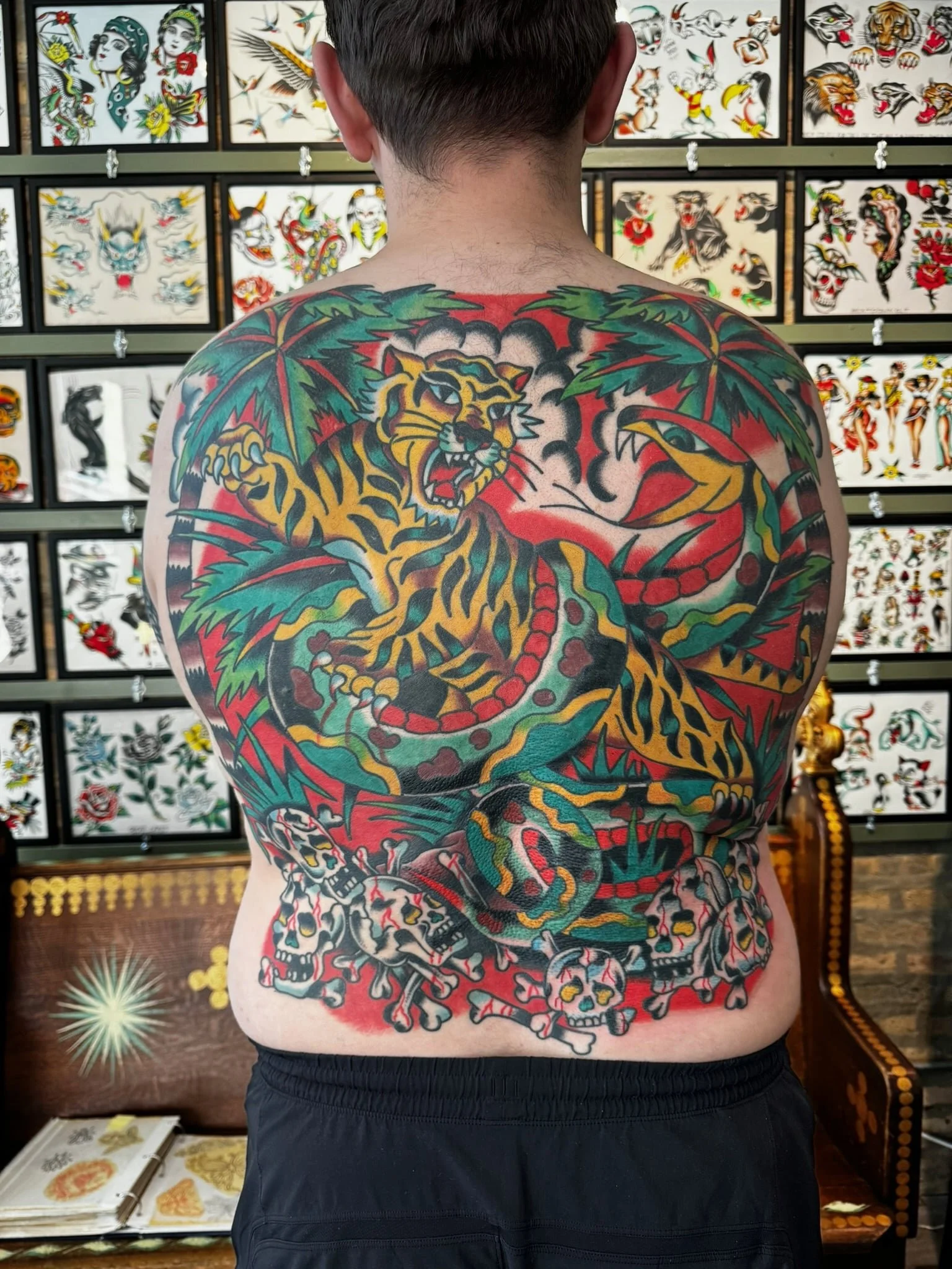 traditional-full-back-tiger-snake-skulls-color-chicago-great-lakes-tattoo-min.jpeg