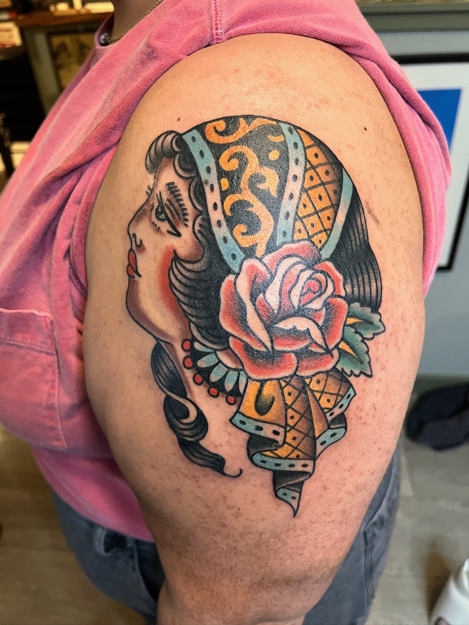 traditional-lady-head-rose-chicago-great-lakes-tattoo-min.JPG
