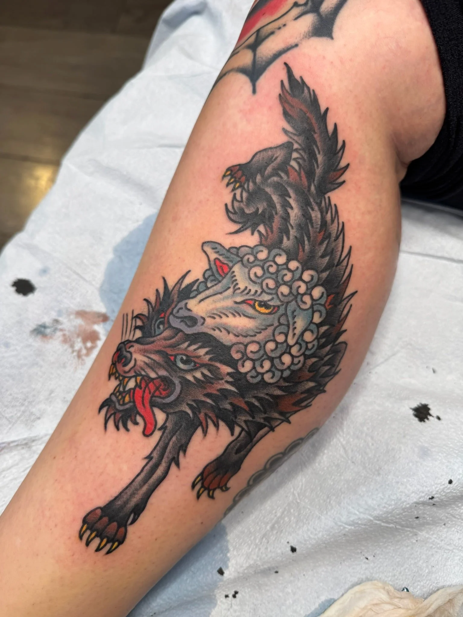 traditional-wolf-head-tattoo-great-lakes-tattoo-chicago.jpg