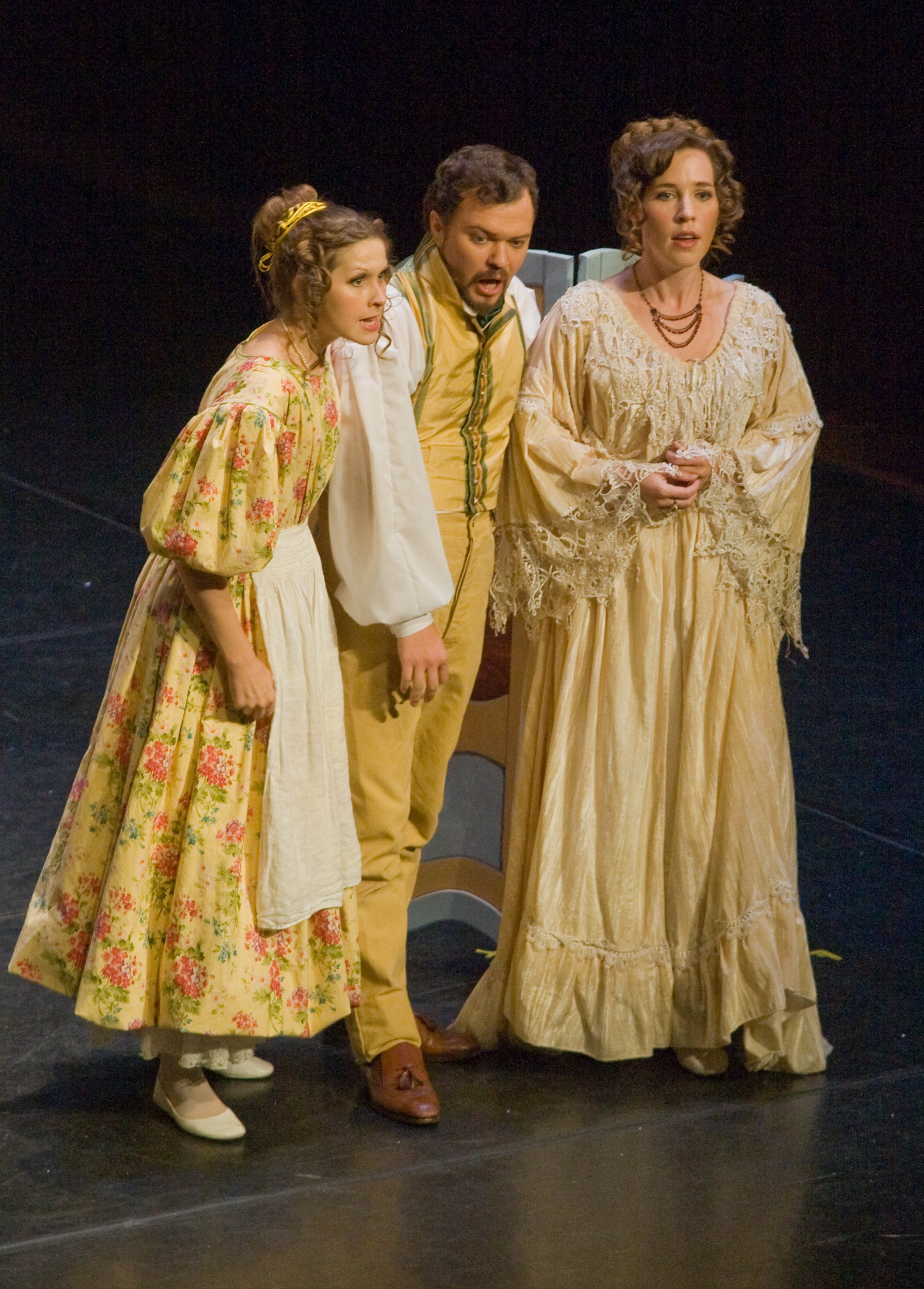  Susanna with Christie Hageman (Contessa), Jordan Shanahan (Figaro) in&nbsp;Mozart's&nbsp; Le nozze di Figaro &nbsp;with Stockton Opera, 2013.&nbsp;© Steve Pereira 