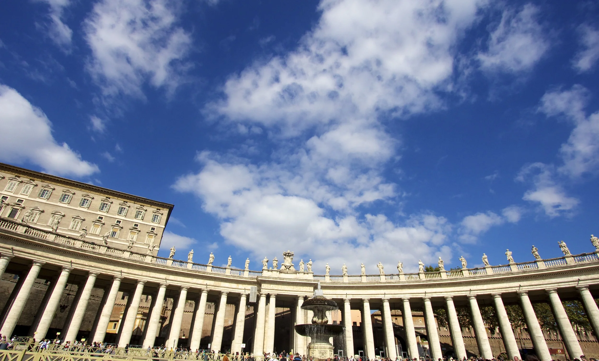 21 St. Peter's.Vatican.jpg