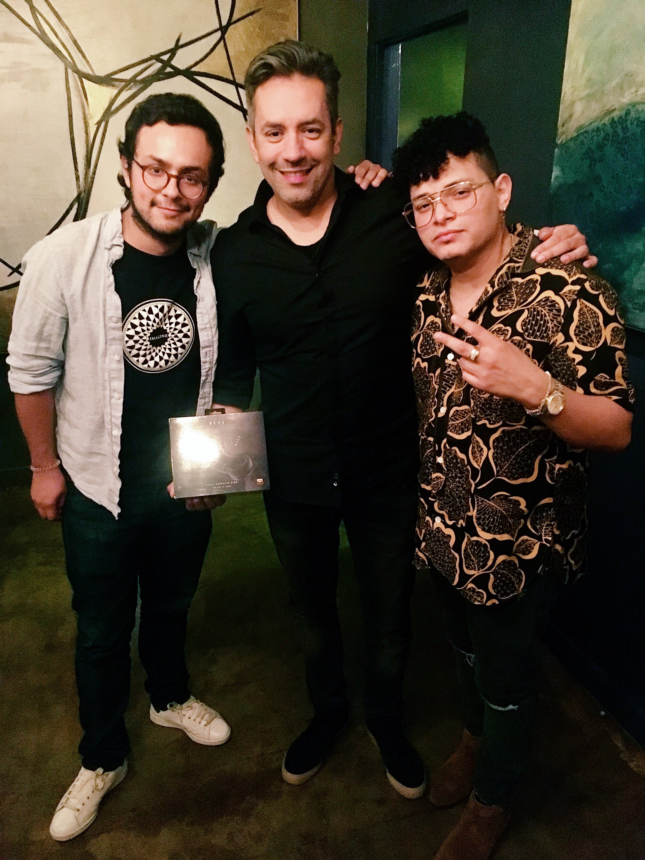 Marco Flores, Manny Marroquin and Lil Eddie después de tocar en su estudio Larrabee Studios.jpeg