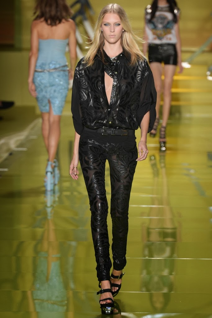 versace-rtw-spring-2014_6.jpg