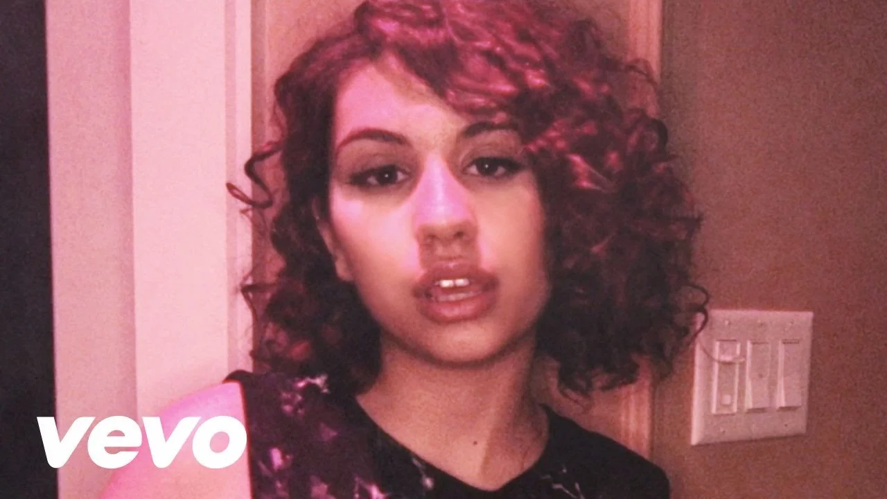 I Love Music: Alessia Cara - Here