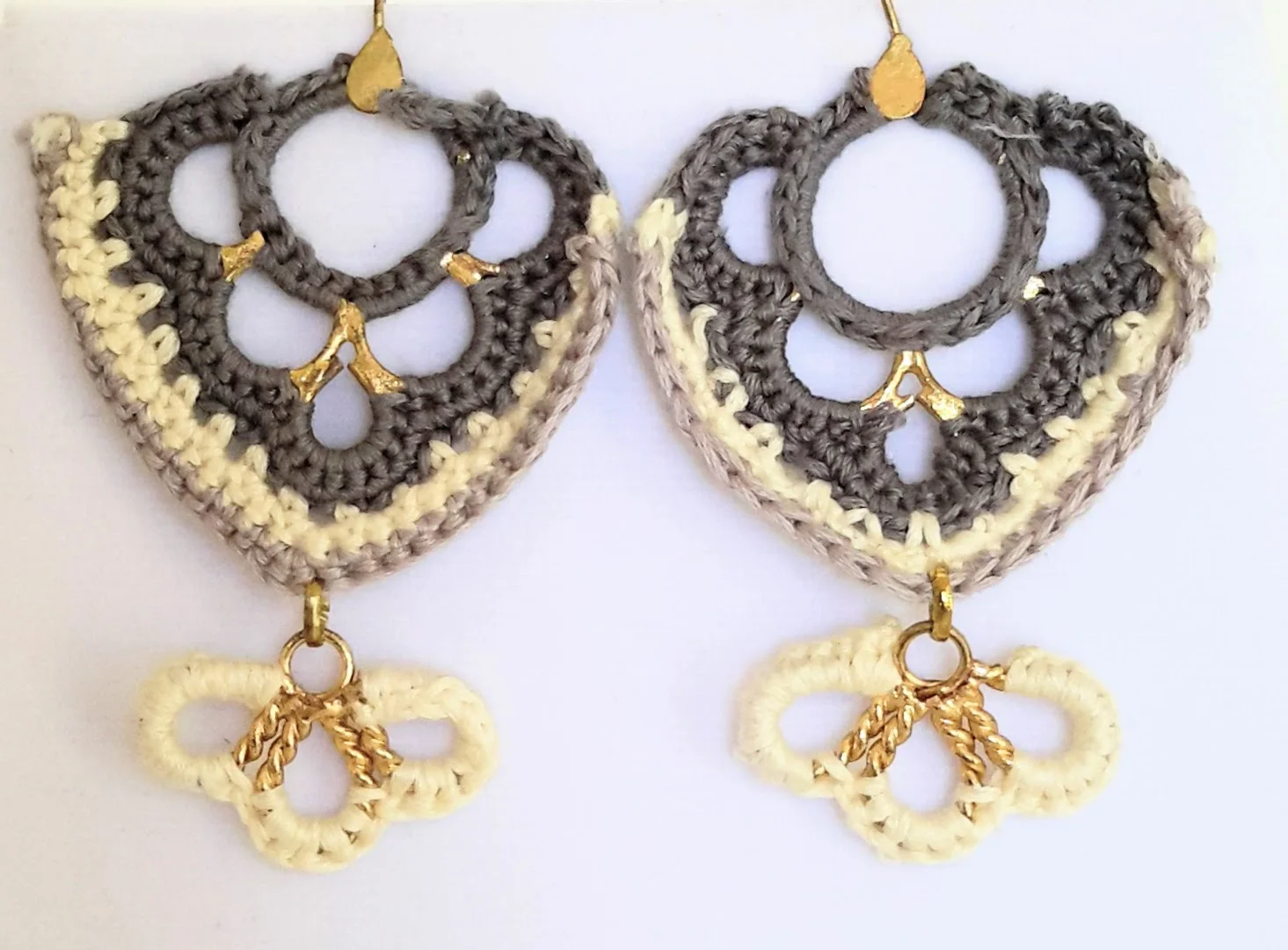 Woven Gray Earrings