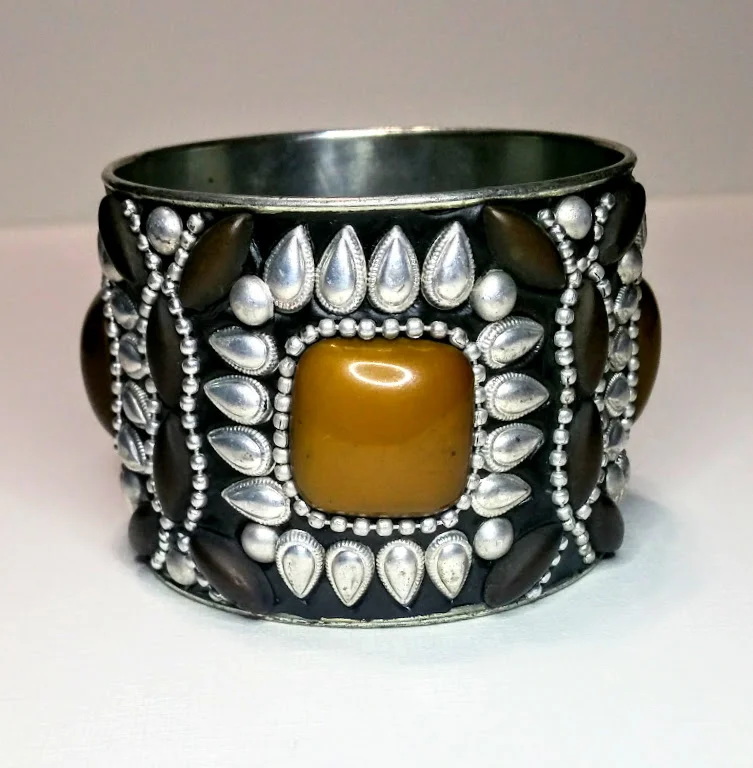 Venus Cuff