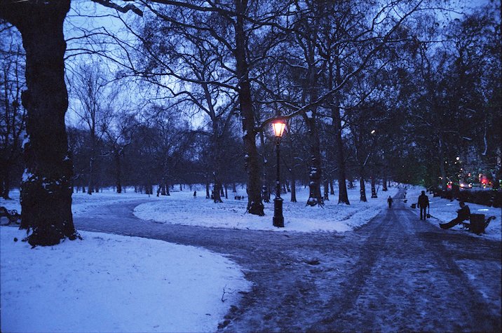 Hyde Park snow *.jpg
