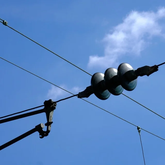 Contact+wire3.jpg