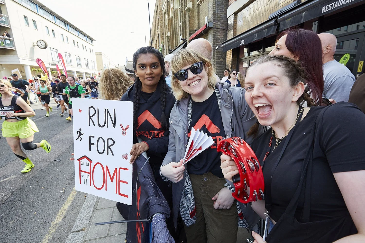 Shelter-London-Marathon-2026_Photo-by-Matthew-Pull_012.jpg