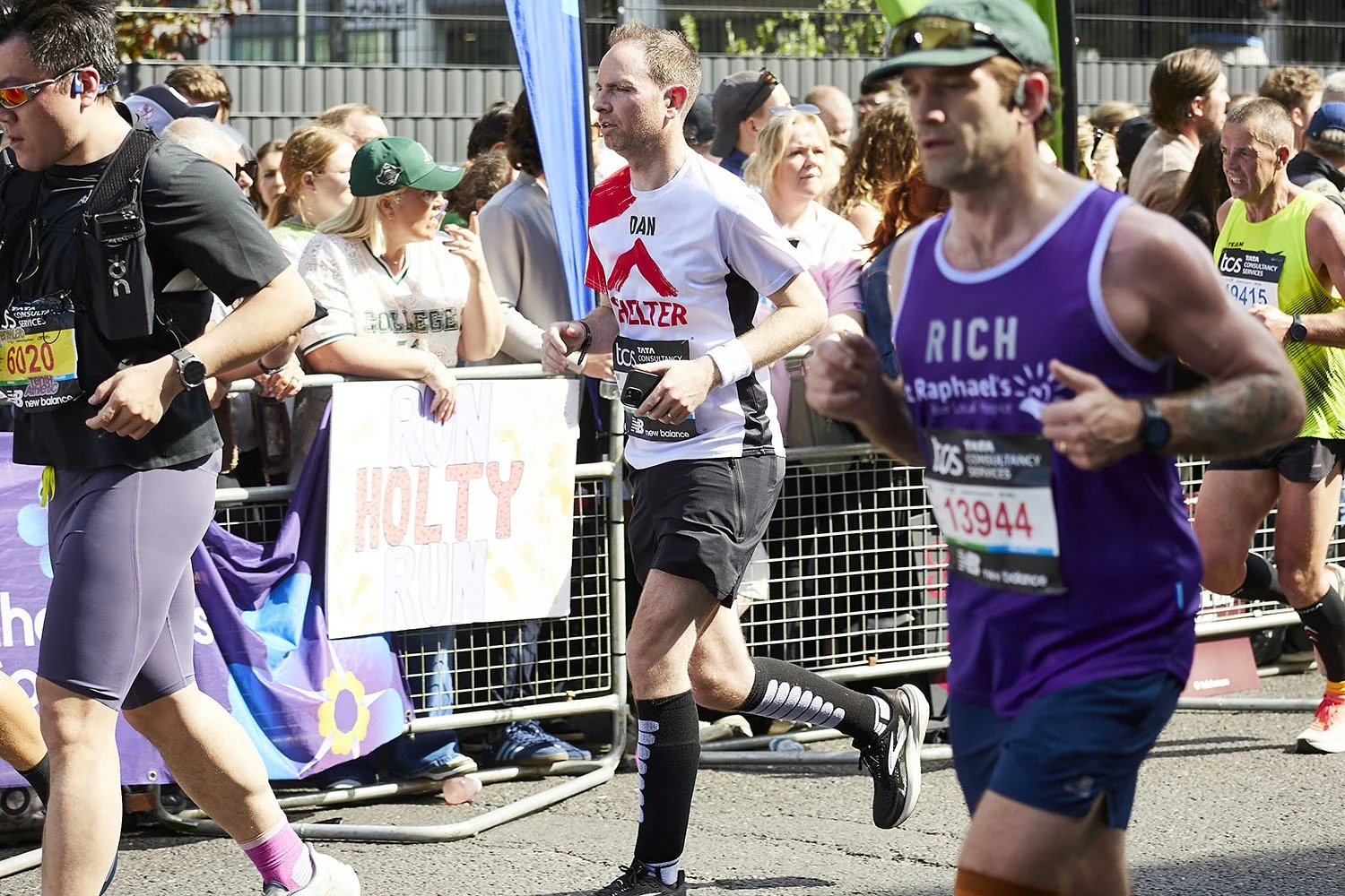 Shelter-London-Marathon-2026_Photo-by-Matthew-Pull_023.jpg