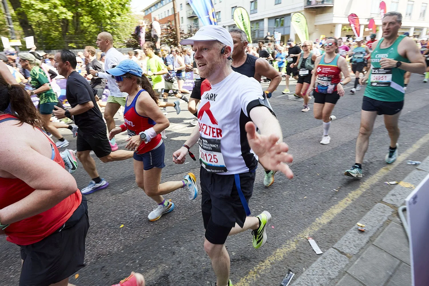 Shelter-London-Marathon-2026_Photo-by-Matthew-Pull_035.jpg