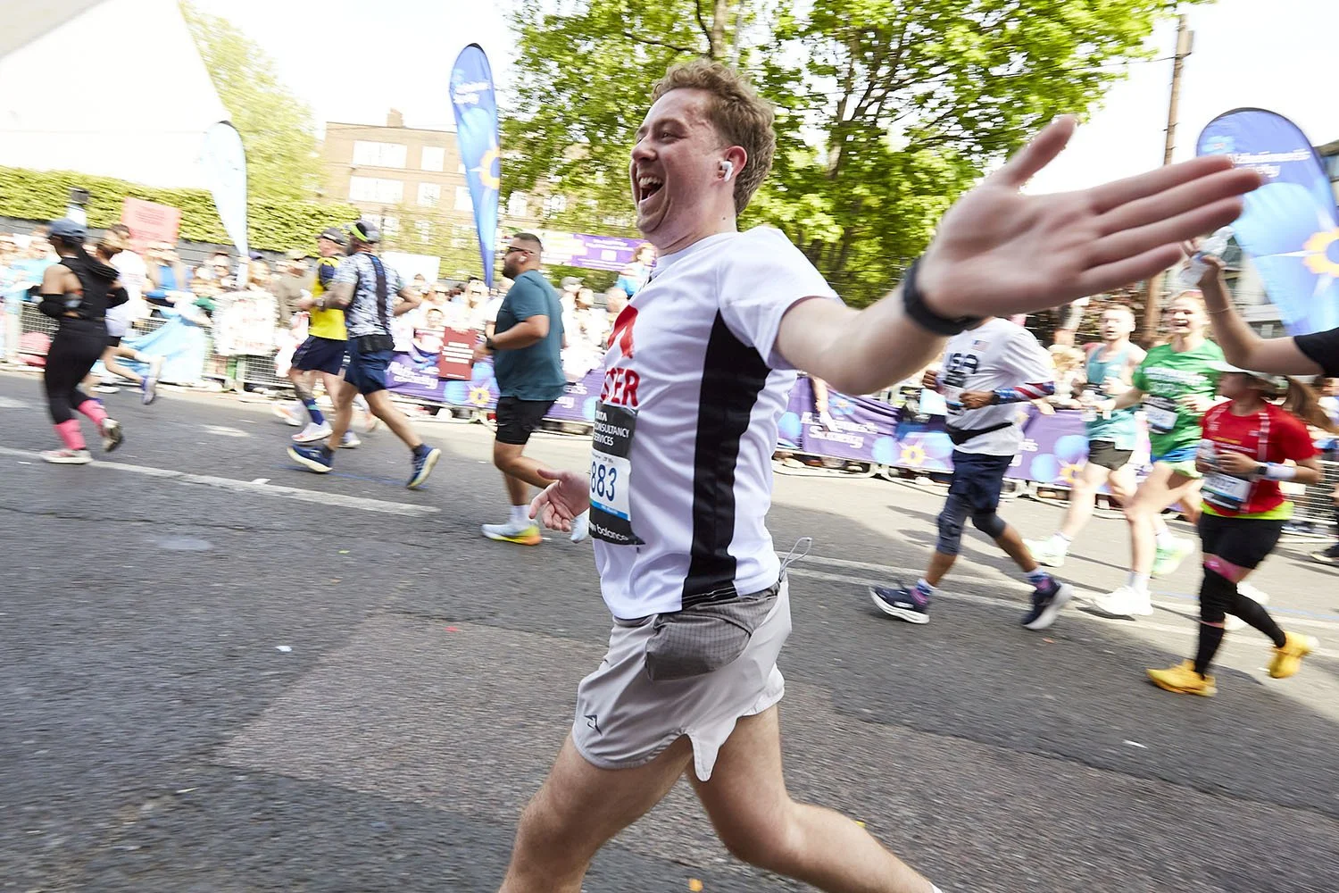 Shelter-London-Marathon-2026_Photo-by-Matthew-Pull_041.jpg
