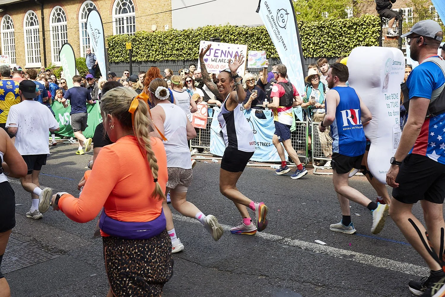Shelter-London-Marathon-2026_Photo-by-Matthew-Pull_080.jpg