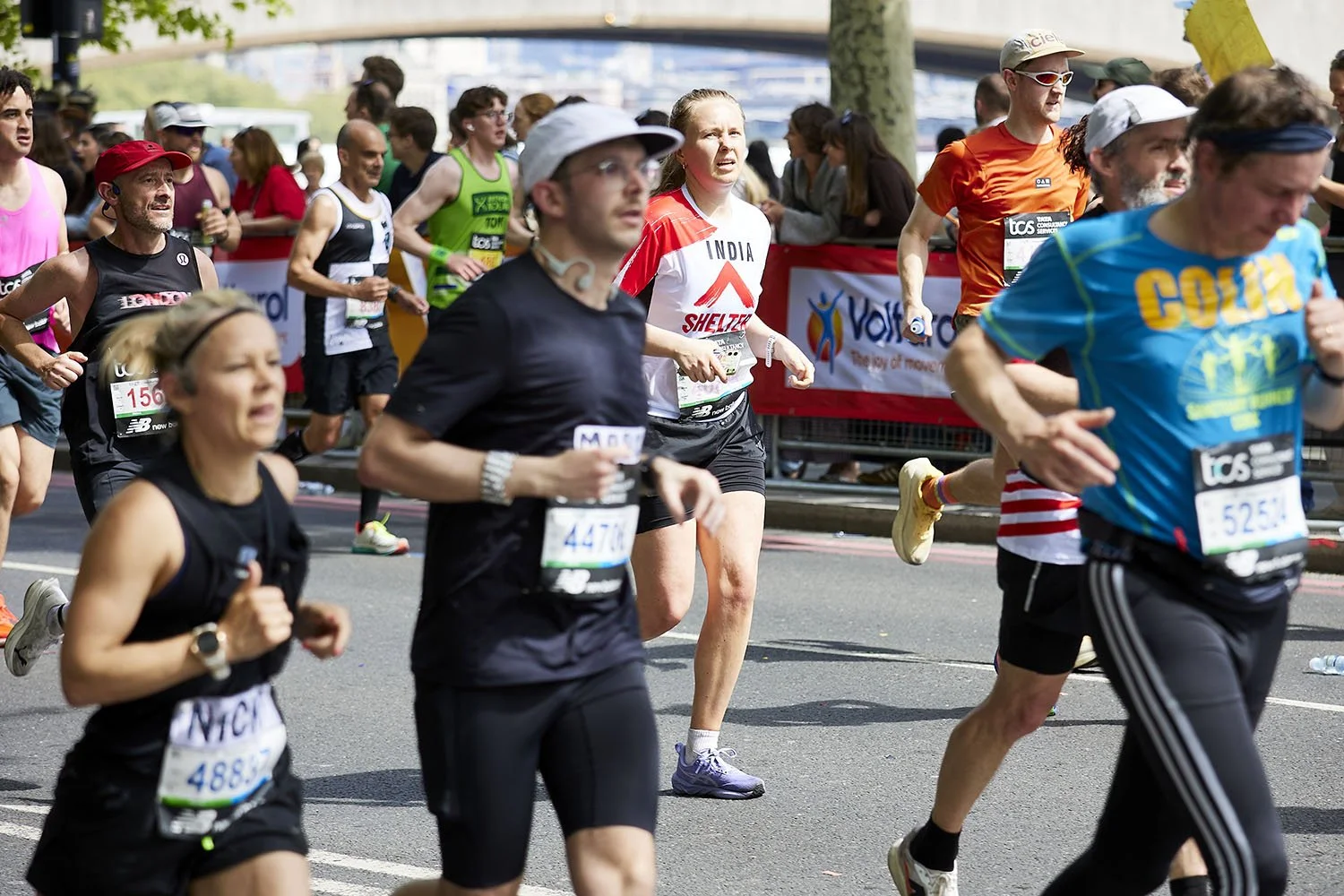 Shelter-London-Marathon-2026_Photo-by-Matthew-Pull_096.jpg