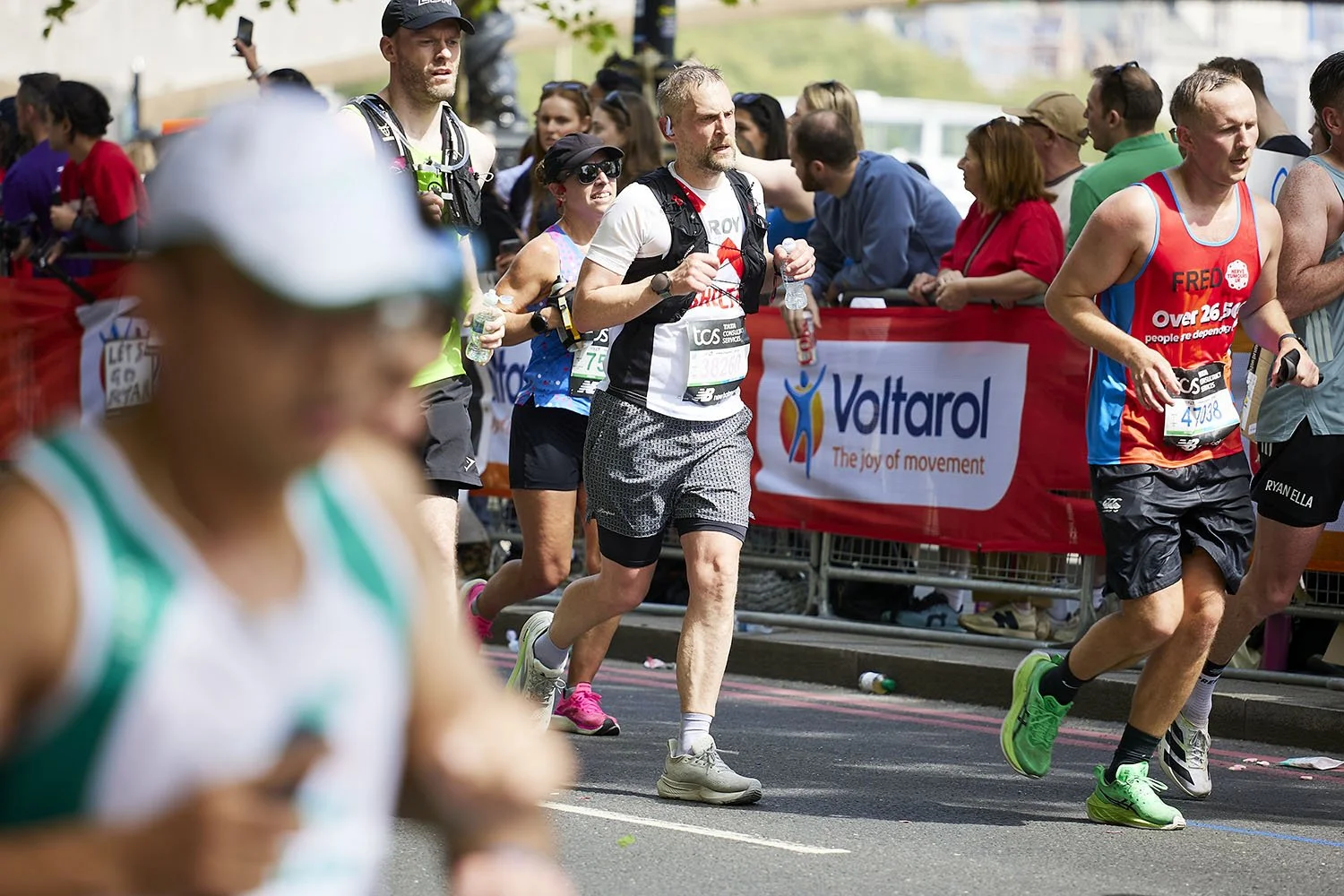 Shelter-London-Marathon-2026_Photo-by-Matthew-Pull_100.jpg