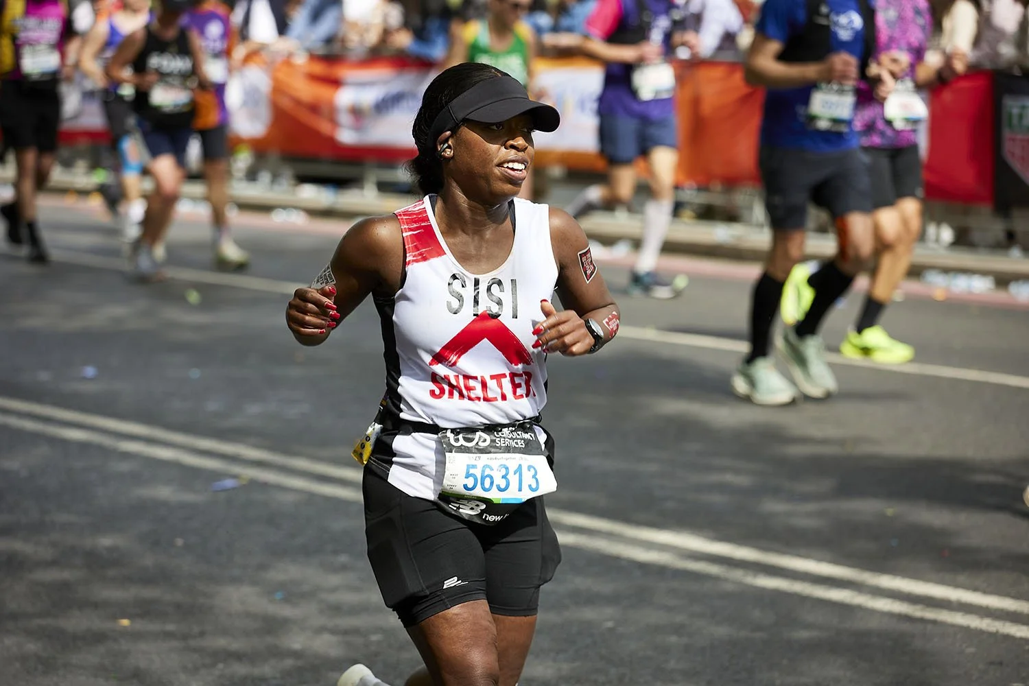 Shelter-London-Marathon-2026_Photo-by-Matthew-Pull_168.jpg