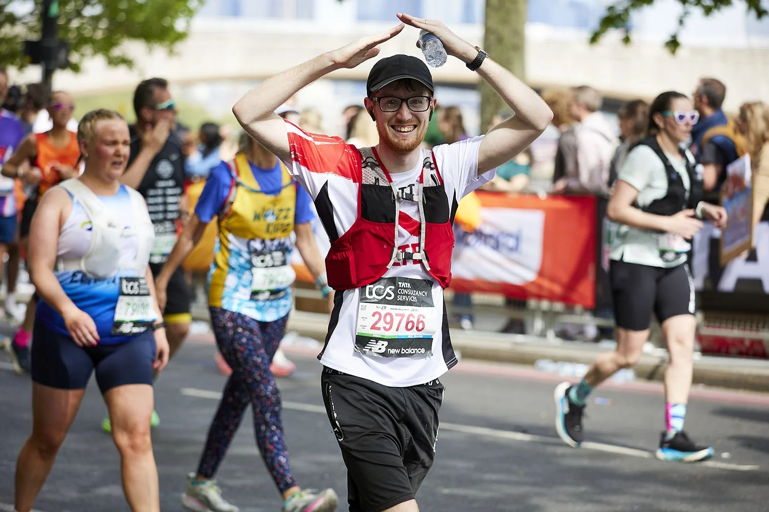Shelter-London-Marathon-2026_Photo-by-Matthew-Pull_185.jpg
