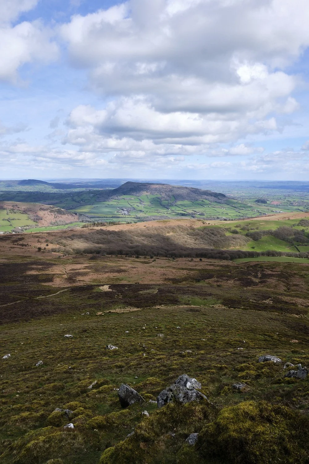 Mountains-of-Abergavenny-April-2026-011.jpg