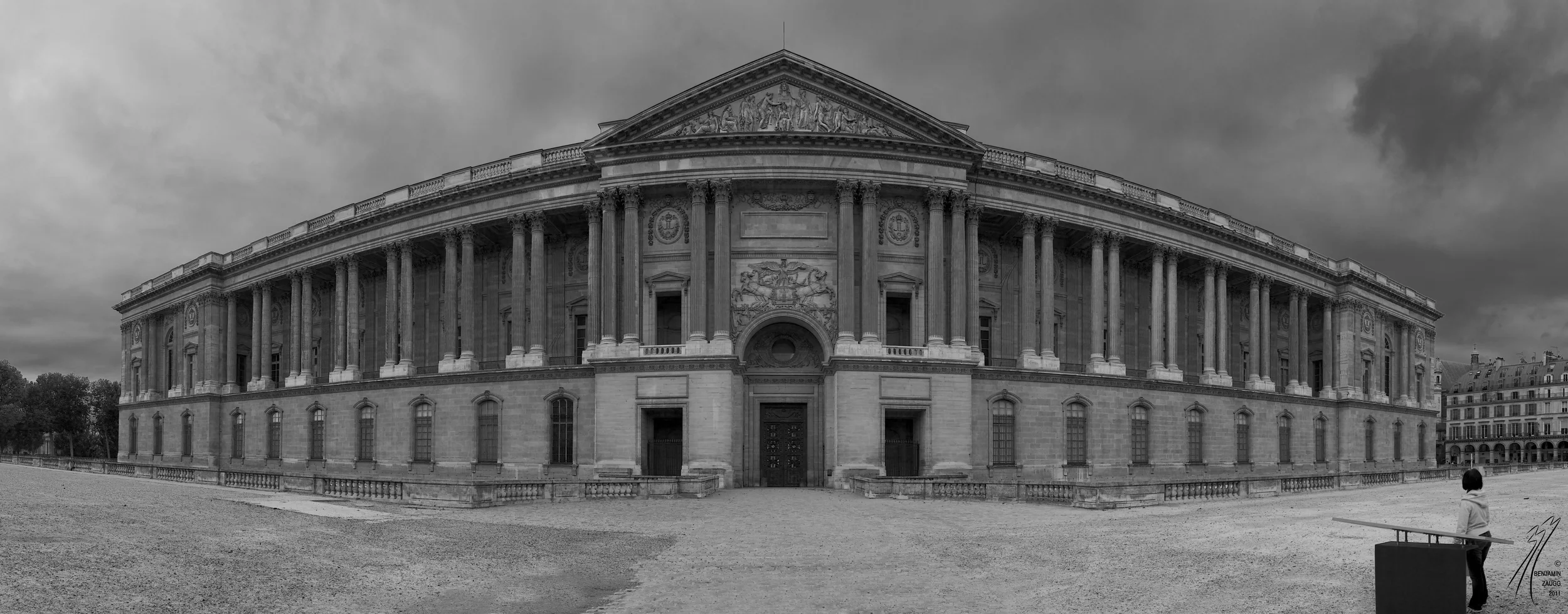 Louvre Panorama
