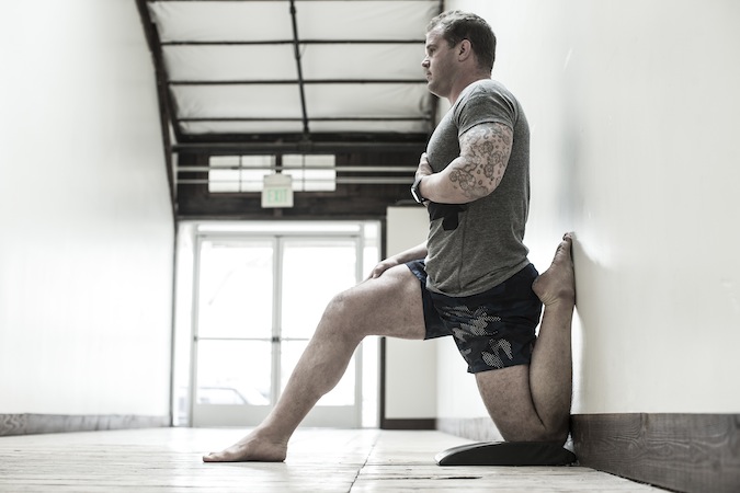 Kelly Starrett, author of 'Becoming a Supple Leopard' and 'Ready to Run', known as Crossfit's Physiotherapist, he is the guru that made myofascial self massage, mobility, and flexibility mainstream cool and part of gym culture. 