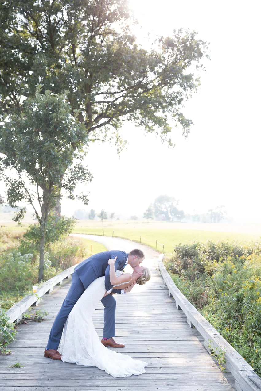 The Oaks Golf Course Wedding in Madison, Wisconsin // Jessie + Mathew
