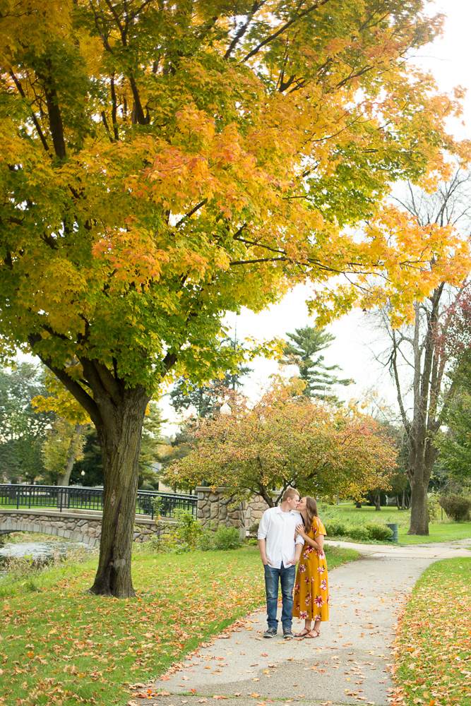 Stoughton Wisconsin Engagement Photographer_Whit Meza Photography 18.jpg