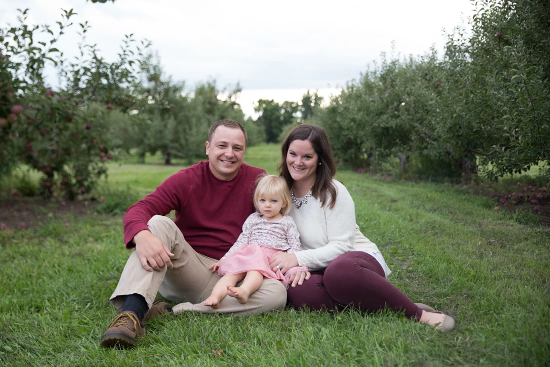 Little Farmer Apple Orchard Family Session | Fond du Lac Photographer | Zanders Family