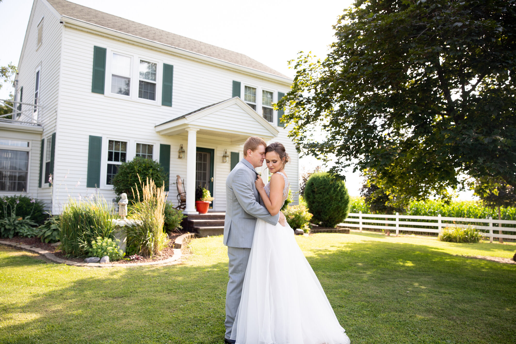 Traditional+Wedding+at+The+Armory+in+Janesville+Wisconsin+-+Whit+Meza+Photography.jpeg