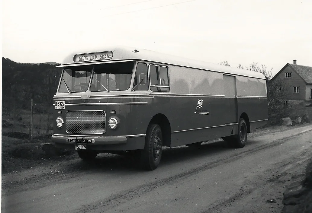 R-5327.jpg