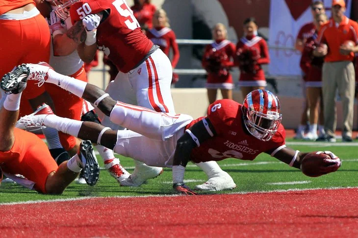 Tevin Coleman put forth a great effort as the Hoosiers come up short against Bowling Green. Image Source: Thehustlebelt.com