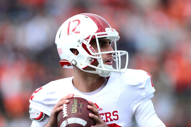 Freshmen Zander Diamont and Chris Covington will try and fill the shoes of Nate Sudfeld. Image Source: USAToday Sports.