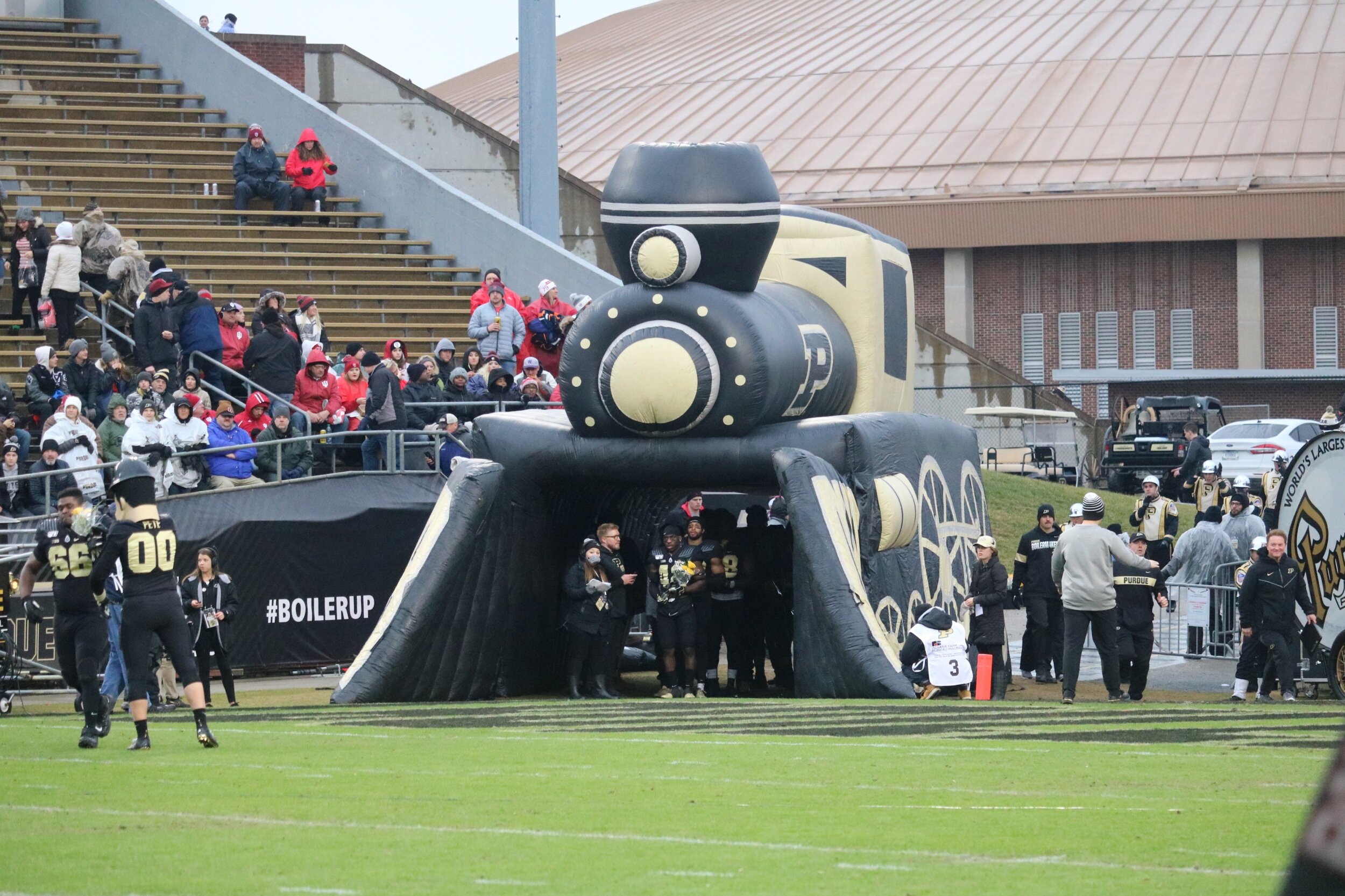 Old Oaken Bucket Photo Gallery Indiana 44, Purdue 41 (2OT) — Hoosier
