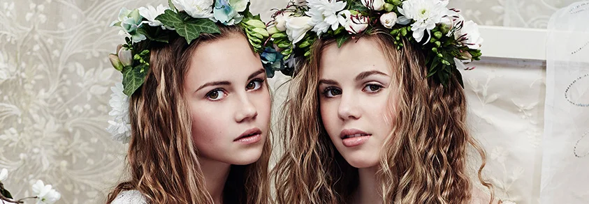 hero-flower-girls.jpg