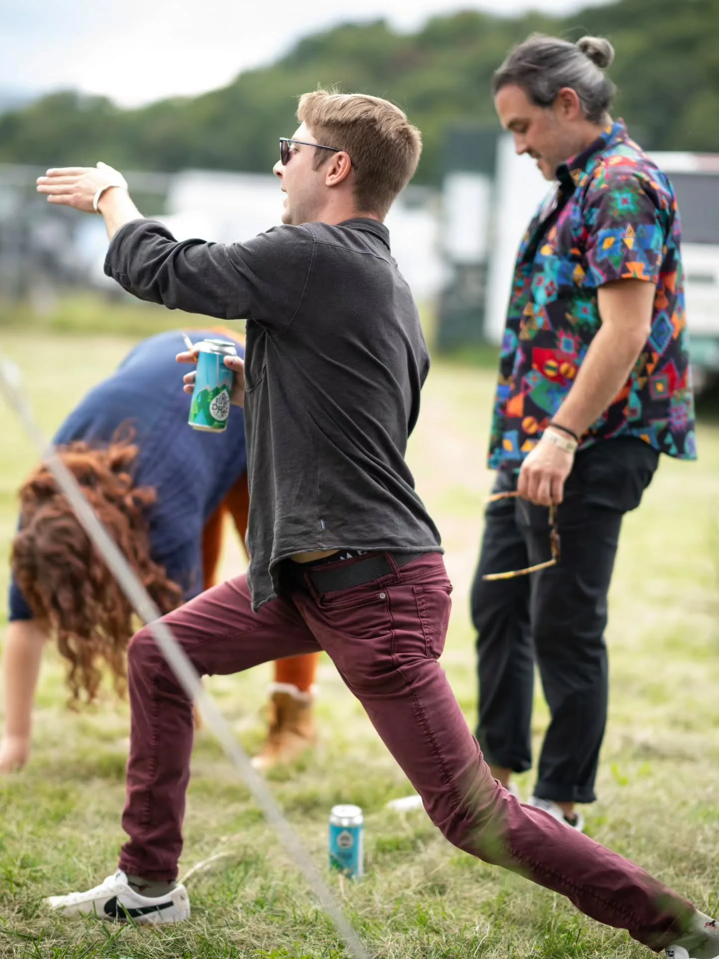 We're getting stretched and limber for an epic night in NYC FRIDAY 3/27 at @nublunyc !!

@dent0_ is leading us in his classic beer-in-hand warrior 2 pose. @ariellealysa is working out the hammies, Derek is having none of it.

Stay limber! Stay Hydrat
