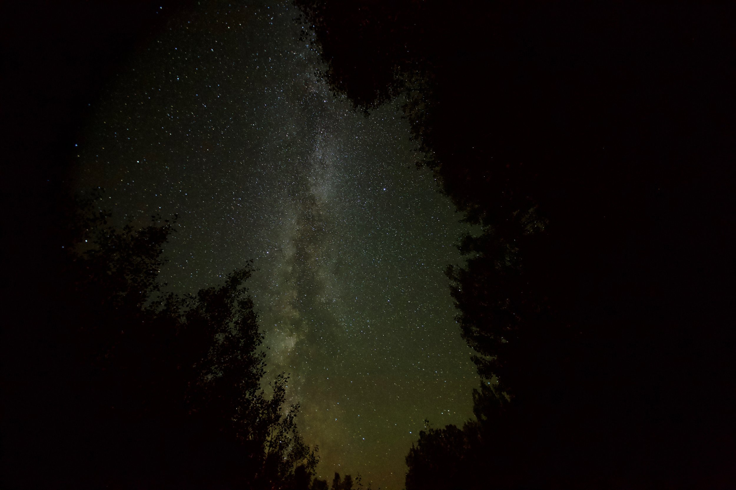 star gazing-dark skies-meteor shower-quebec-ottawa