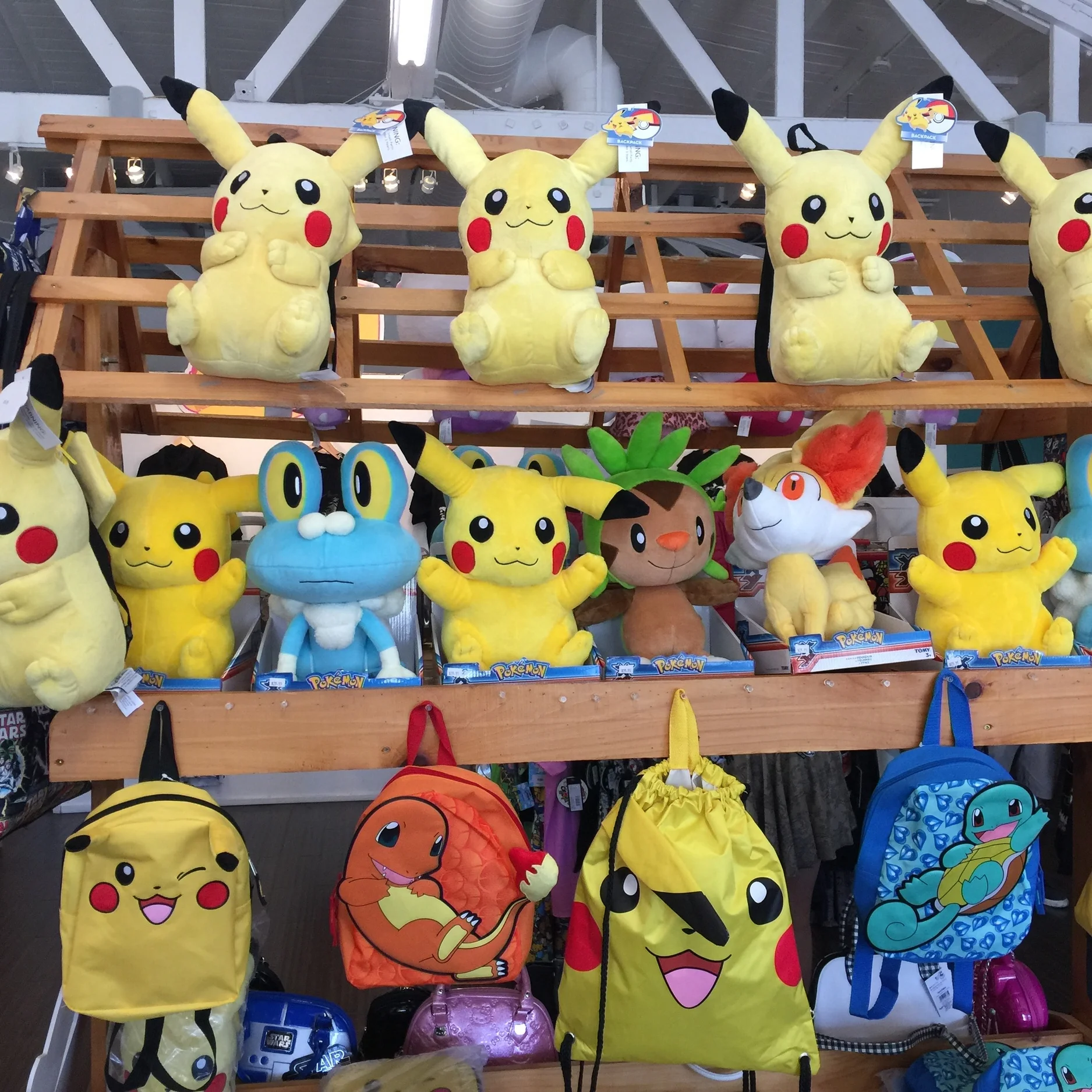 LA Pokémon Boutique - Fan Pictures!