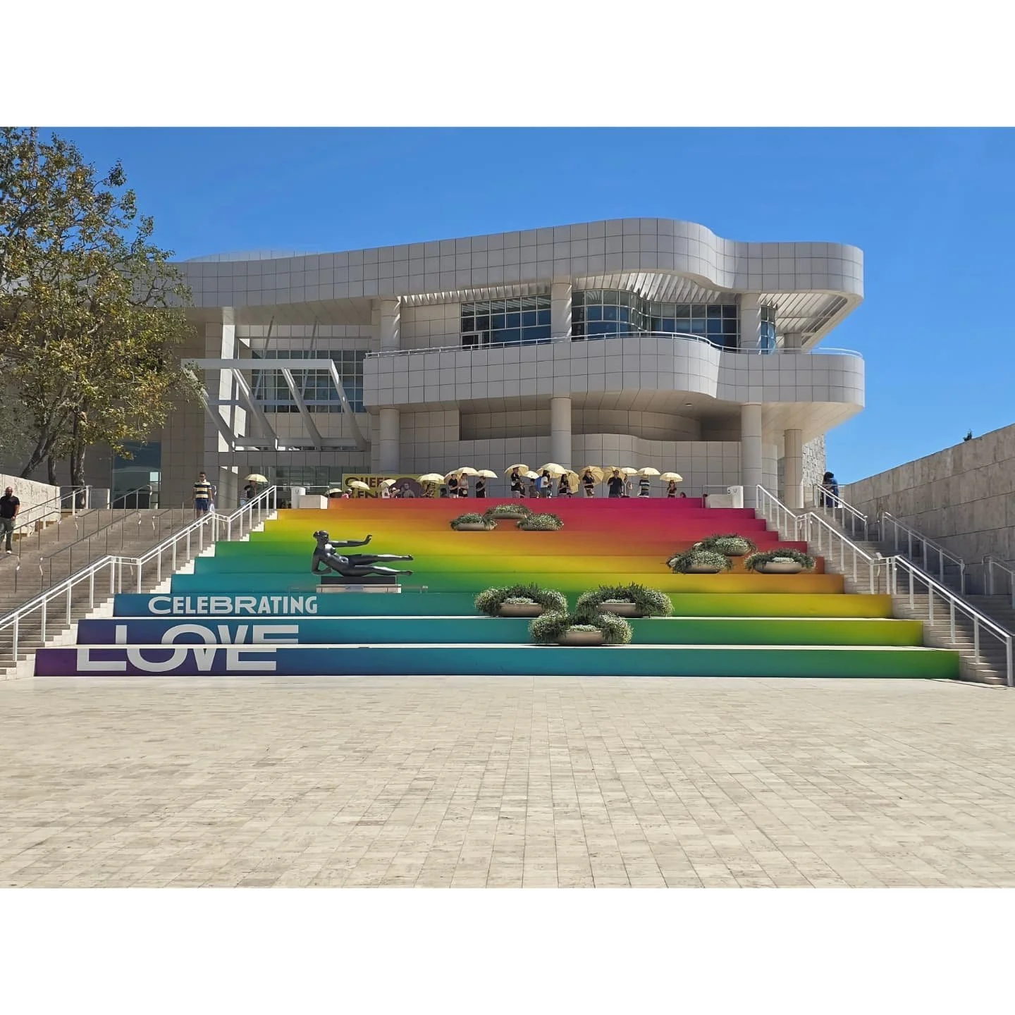 My friend Jade and I visited The Getty to see the $3 Bill and Queer Lens exhibits. So inspiring on such a lovely day! There's a whole wall dedicated to Jean Cocteau!  And it's always great to spend the day with a friend.

#thegetty #gettymuseum #jean