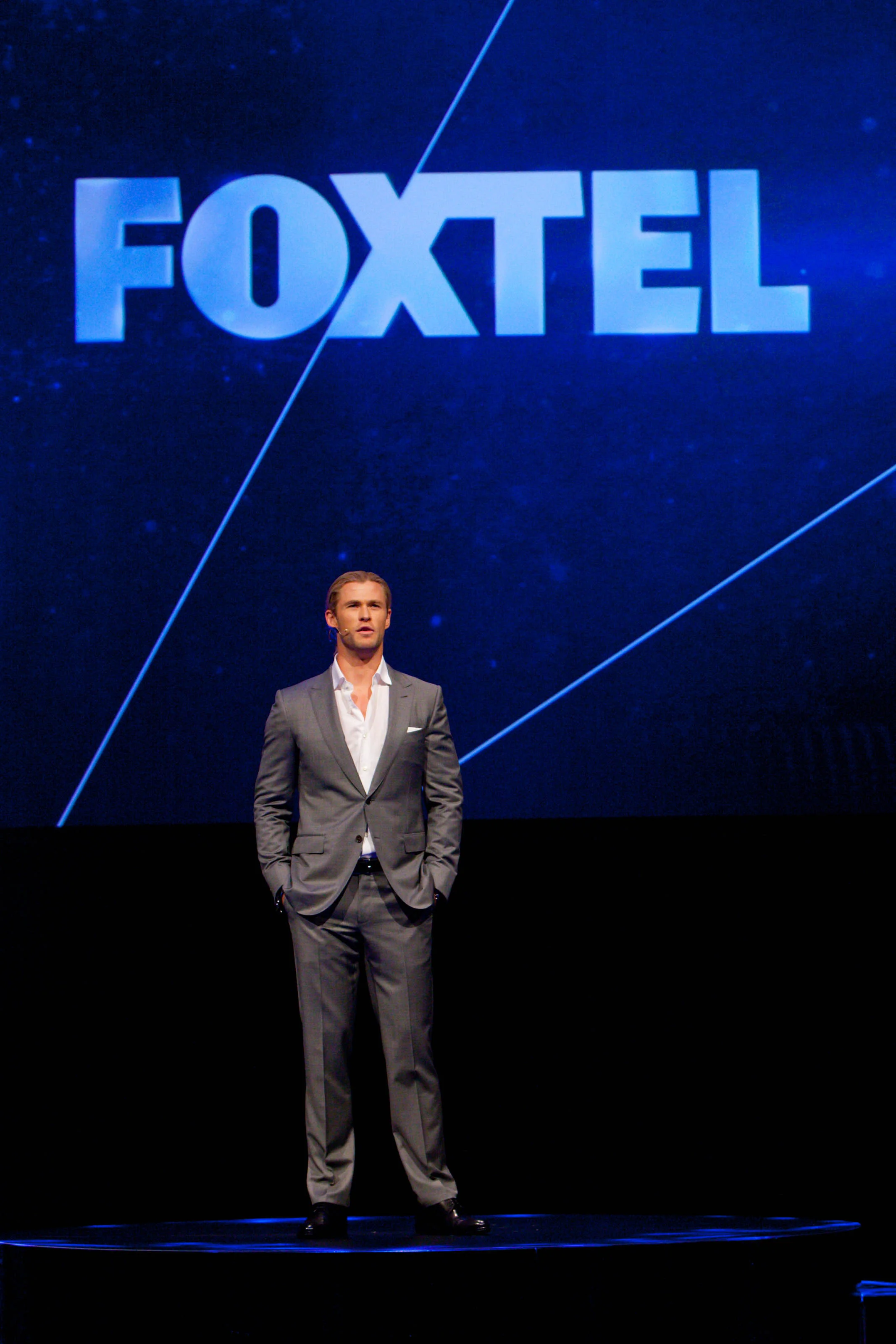 UPFRONT_FXTL_MattWaugh2013_042.jpg