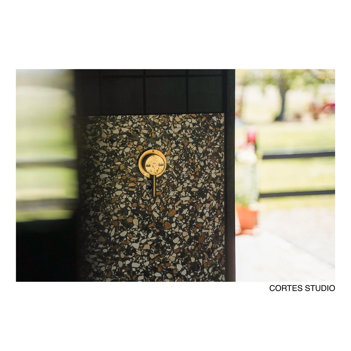 Cortes Studio

1 bedroom Studio
BnB short term rental
Dm for bookings
.
Located In Gapsted Vic.
.
.
.
.
Photos by @thekback 
Designed by Ronaldo Cortes